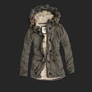 Abercrombie & Fitch куртки